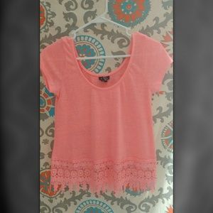 NWOT Rue 21 coral crop top